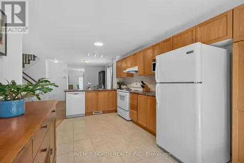 4223 Kelly Farm Drive Ottawa ON K1T 0A5