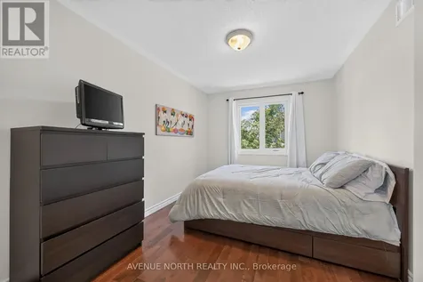 4223 Kelly Farm Drive Ottawa ON K1T 0A5