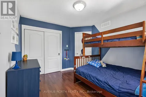4223 Kelly Farm Drive Ottawa ON K1T 0A5