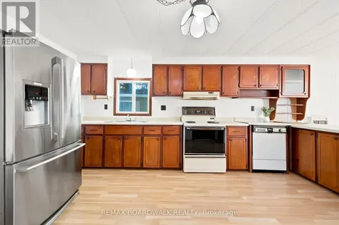 516 Maplegrove Road Carleton Place ON K7C 4R4