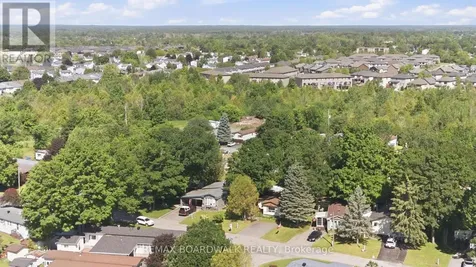 516 Maplegrove Road Carleton Place ON K7C 4R4