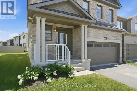 1002 Curraglass Walk Ottawa ON K2S 3A6