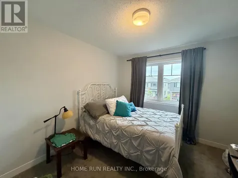 216 Billrian Cres Crescent Ottawa ON K2S 3A6