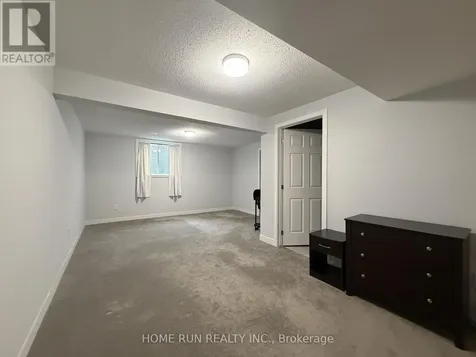 216 Billrian Cres Crescent Ottawa ON K2S 3A6