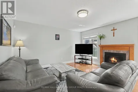 611 Calla Lily Terrace Ottawa ON K4A 0V3