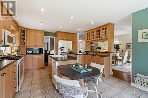 16 Richelieu Street Russell ON K0A 1W0