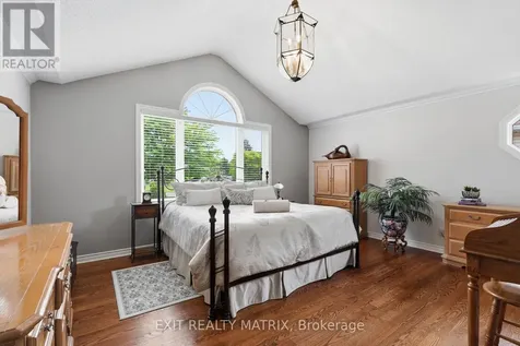 16 Richelieu Street Russell ON K0A 1W0