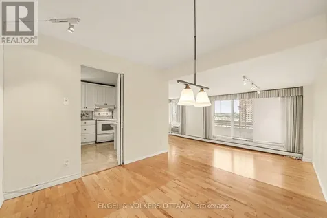 1171 Ambleside Drive Ottawa ON K2B 8E1