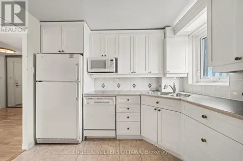 1171 Ambleside Drive Ottawa ON K2B 8E1