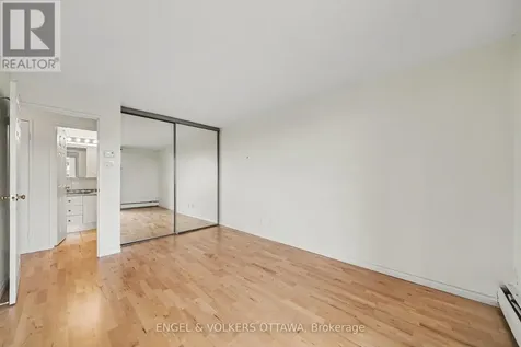 1171 Ambleside Drive Ottawa ON K2B 8E1