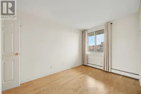 1171 Ambleside Drive Ottawa ON K2B 8E1