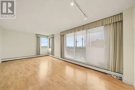 1171 Ambleside Drive Ottawa ON K2B 8E1