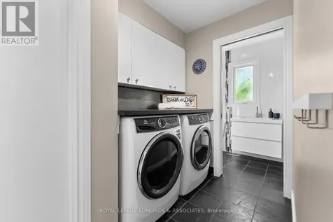 37 Selley Street Petawawa ON K8H 3G9