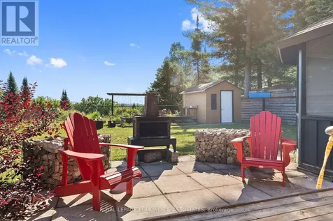 37 Selley Street Petawawa ON K8H 3G9
