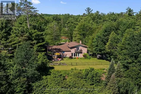 37 Selley Street Petawawa ON K8H 3G9