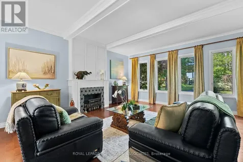 37 Selley Street Petawawa ON K8H 3G9