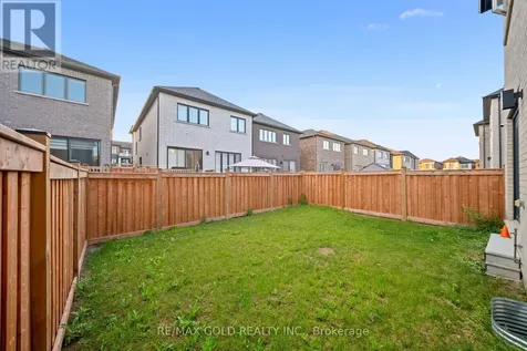 26 Del Grappa Street Caledon ON L7C 4L1