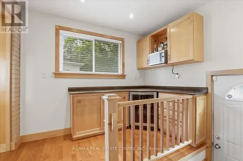 140 Peter Street Kitchener ON N2G 3K5