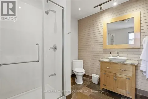 140 Peter Street Kitchener ON N2G 3K5