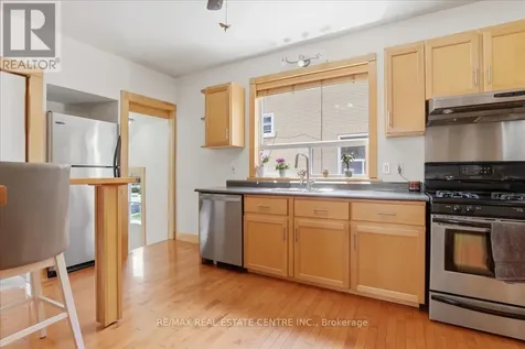 140 Peter Street Kitchener ON N2G 3K5