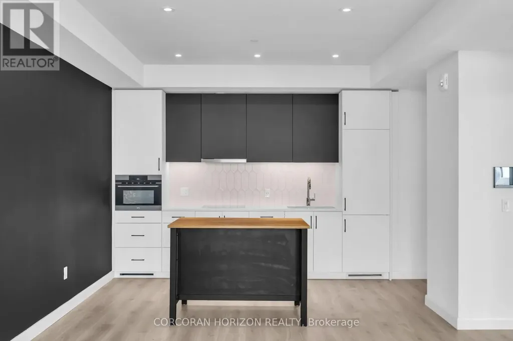 741 King Street West Kitchener ON N2G 0E9