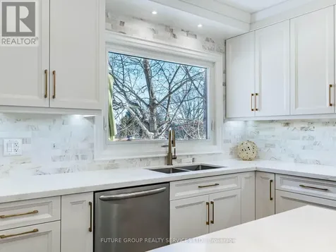 153 Daniel Street North Erin ON N0B 1T0
