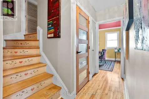 421 Greenwood Avenue Ottawa ON K2A 0X5