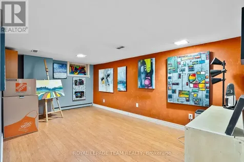 421 Greenwood Avenue Ottawa ON K2A 0X5