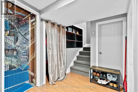 421 Greenwood Avenue Ottawa ON K2A 0X5