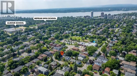 421 Greenwood Avenue Ottawa ON K2A 0X5