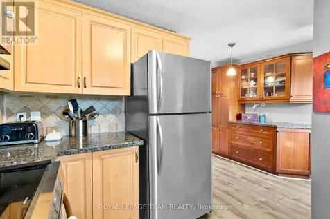 421 Greenwood Avenue Ottawa ON K2A 0X5