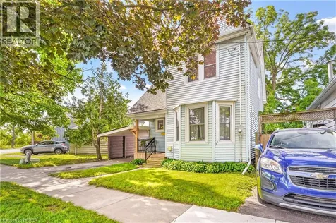 3 Brighton Avenue Brantford ON N3S 1V5