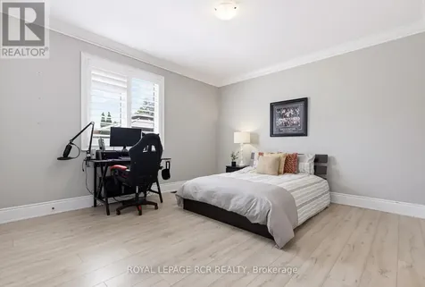 19 Skelton Street Mono ON L9W 6W9