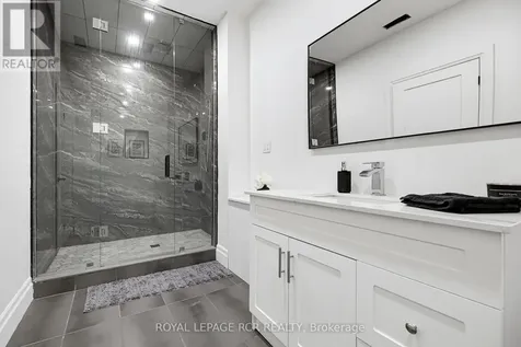 19 Skelton Street Mono ON L9W 6W9