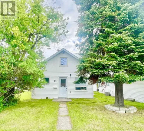 25 Casimir Avenue Dryden ON P8N 2G3