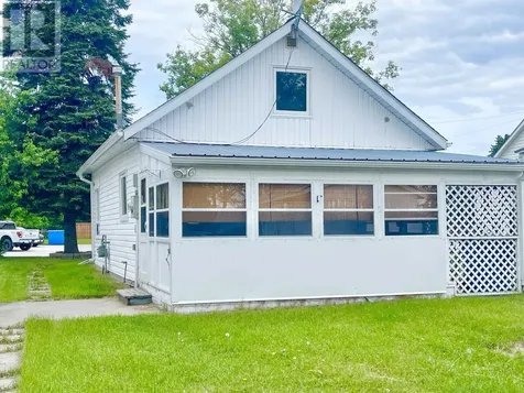 25 Casimir Avenue Dryden ON P8N 2G3
