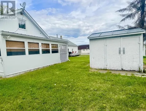 25 Casimir Avenue Dryden ON P8N 2G3