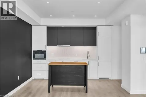 741 King Street West Kitchener ON N2G 0E9