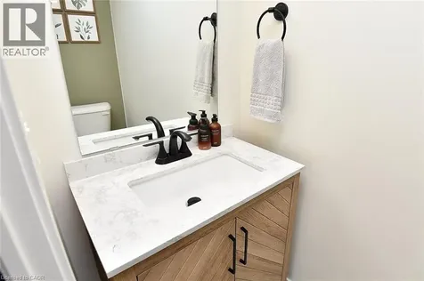 1135 Cooke Boulevard Burlington ON L7T 0C3