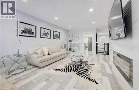 10 Isherwood Avenue Cambridge ON N1R 8L5