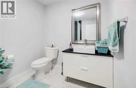 10 Isherwood Avenue Cambridge ON N1R 8L5