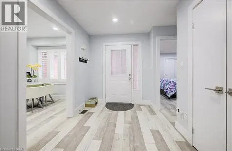 10 Isherwood Avenue Cambridge ON N1R 8L5