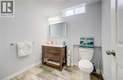 10 Isherwood Avenue Cambridge ON N1R 8L5