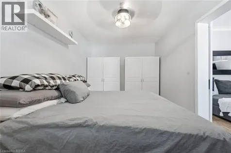 141 East Avenue Brantford ON N3S 3M3