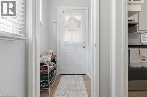 141 East Avenue Brantford ON N3S 3M3