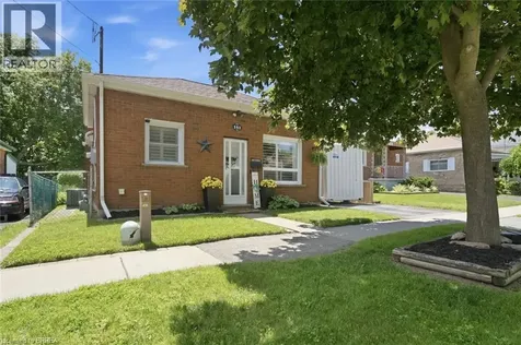 141 East Avenue Brantford ON N3S 3M3
