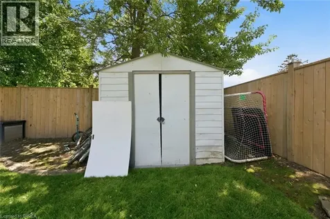 141 East Avenue Brantford ON N3S 3M3