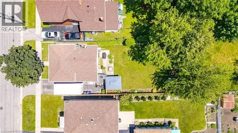 141 East Avenue Brantford ON N3S 3M3