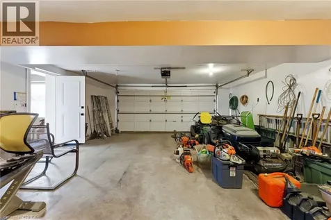 46 Tutela Heights Brantford ON N3T 1A1