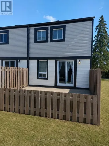 3564 Aladdin Lane Ottawa ON K1T 1E2